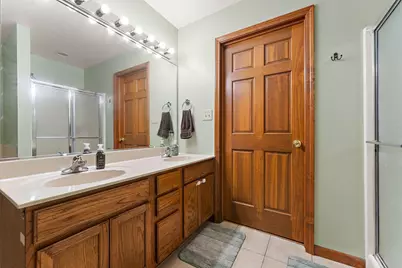 7459 Spring Court, Demotte, IN 46310 - Photo 8