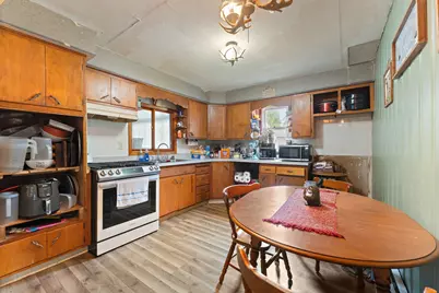 211 S Madison Street, Medaryville, IN 47957 - Photo 8