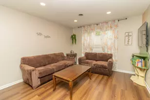 210 Clinton St, Lowell, IN 46356 - Photo 4