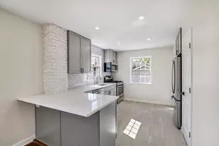 248 Adelaide Pl, Munster, IN 46321 - Photo 8