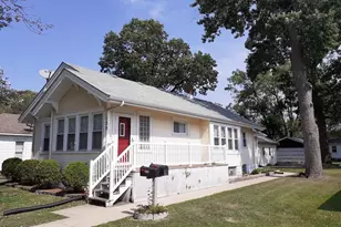 135 N Lindberg St, Griffith, IN 46319 - Photo 1
