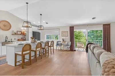 9806 Parkway Drive, Highland, IN 46322 - Photo 4