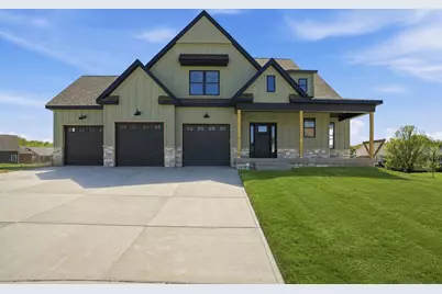 889 Betty Court, Crown Point, IN 46307 - Photo 2