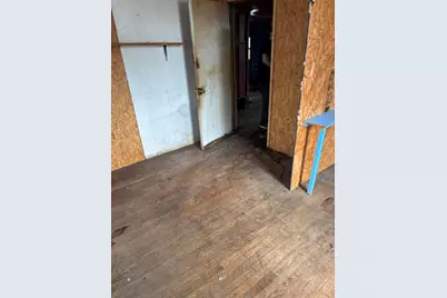 616 W 11th Street, Michigan City, IN 46360 - Photo 10