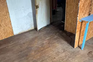616 W 11th St, Michigan City, IN 46360 - Photo 10