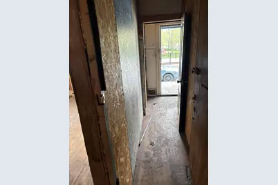 616 W 11th Street, Michigan City, IN 46360 - Photo 12