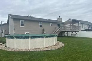 6713 Silver Cloud Dr, Portage, IN 46368 - Photo 2