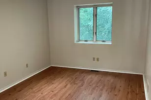 424 Deerpath Dr W, Schererville, IN 46375 - Photo 16