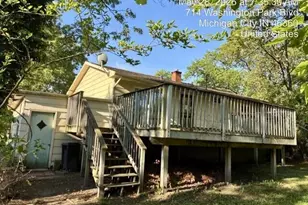 714 Washington Park Blvd, Michigan City, IN 46360 - Photo 2