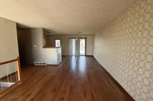 714 Washington Park Blvd, Michigan City, IN 46360 - Photo 4
