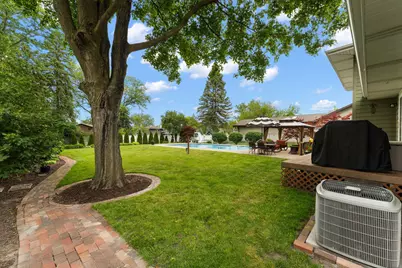 1343 Fran Lin Parkway, Munster, IN 46321 - Photo 30