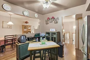 4066 Kingsway Dr, Crown Point, IN 46307 - Photo 8