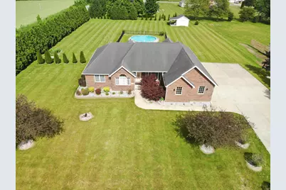 923 Tiller Drive, Valparaiso, IN 46385 - Photo 2