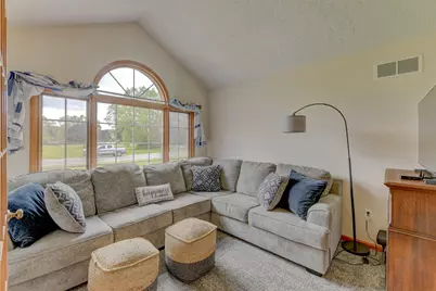 923 Tiller Drive, Valparaiso, IN 46385 - Photo 8