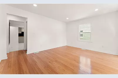 482 Grove Avenue, Valparaiso, IN 46385 - Photo 6