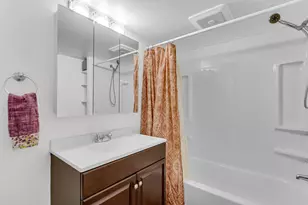 517 Jackson St, Michigan City, IN 46360 - Photo 16