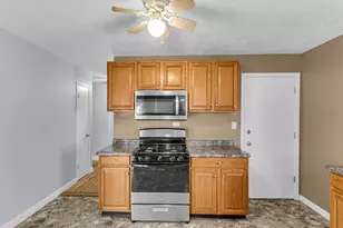 517 Jackson St, Michigan City, IN 46360 - Photo 6