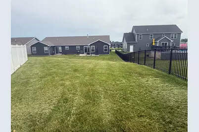 4248 W 77th Avenue, Merrillville, IN 46410 - Photo 4