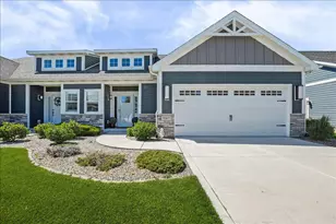 9167 Hickory Pl, Saint John, IN 46373 - Photo 2