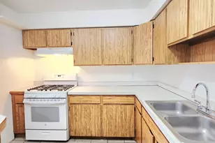 9409 5th St, Highland, IN 46322 - Photo 12