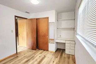 9409 5th St, Highland, IN 46322 - Photo 16