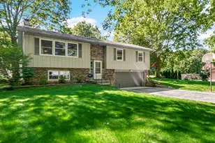 166 N Woodland Dr, La Porte, IN 46350 - Photo 2