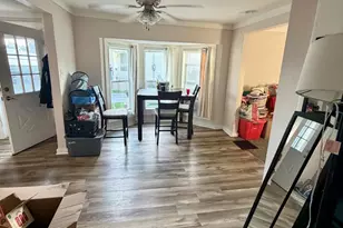 108 Tecumseh St, La Porte, IN 46350 - Photo 4