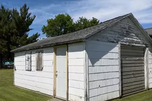 230 W Mill St, Goodland, IN 47948 - Photo 4
