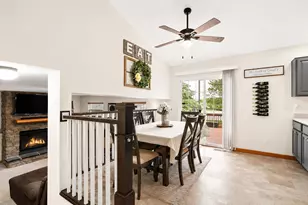 358 Cori Ct, Valparaiso, IN 46383 - Photo 4