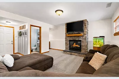 358 Cori Court, Valparaiso, IN 46383 - Photo 10