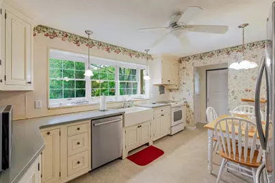 327 Softwood Drive, Hobart, IN 46342 - Photo 8