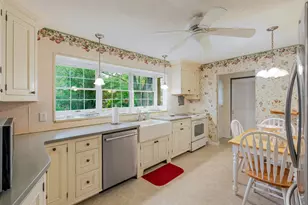 327 Softwood Dr, Hobart, IN 46342 - Photo 8