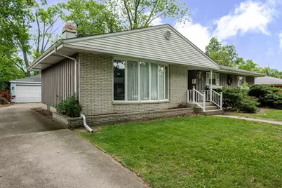 327 Softwood Drive, Hobart, IN 46342 - Photo 2