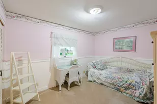 327 Softwood Dr, Hobart, IN 46342 - Photo 16