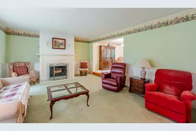327 Softwood Drive, Hobart, IN 46342 - Photo 4