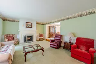 327 Softwood Dr, Hobart, IN 46342 - Photo 4