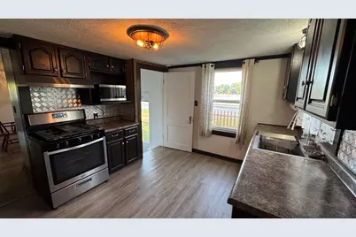 220 S 7th Street, Chesterton, IN 46304 - Photo 4