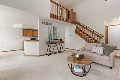 633 W 94th Court, Crown Point, IN 46307 - Photo 4