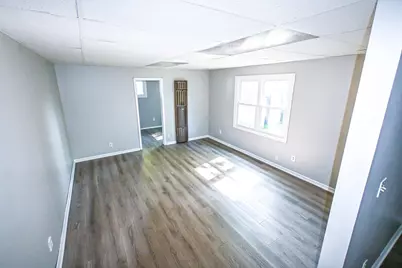 7828 Chestnut Avenue, Hammond, IN 46324 - Photo 16