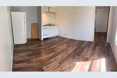 401 E Garfield Street, Michigan City, IN 46360 - Photo 2