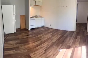 401 E Garfield St, Michigan City, IN 46360 - Photo 2
