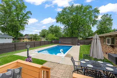 5515 Stone Avenue, Portage, IN 46368 - Photo 4