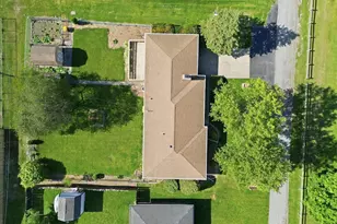 622 S Ash St, Hobart, IN 46342 - Photo 36
