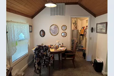 804 Azalea Street SE, Demotte, IN 46310 - Photo 10