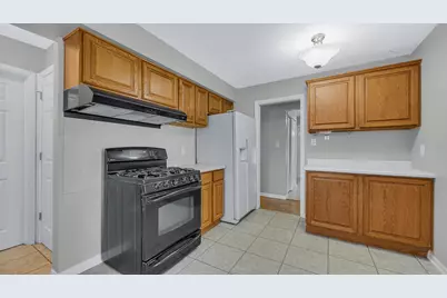 250 Sycamore Lane, Munster, IN 46321 - Photo 10