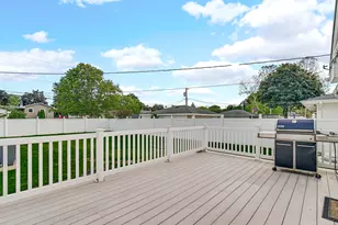 250 Sycamore Ln, Munster, IN 46321 - Photo 32