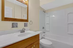 250 Sycamore Ln, Munster, IN 46321 - Photo 18