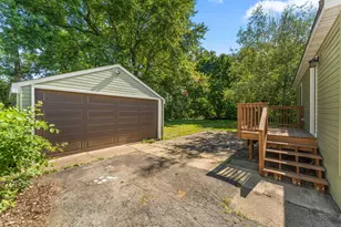 2701 Martha St, Highland, IN 46322 - Photo 34