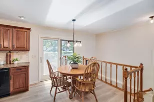 8614 Towle St, Dyer, IN 46311 - Photo 10