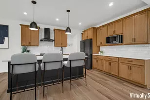 1456 Winding Brk Dr, Valparaiso, IN 46385 - Photo 6